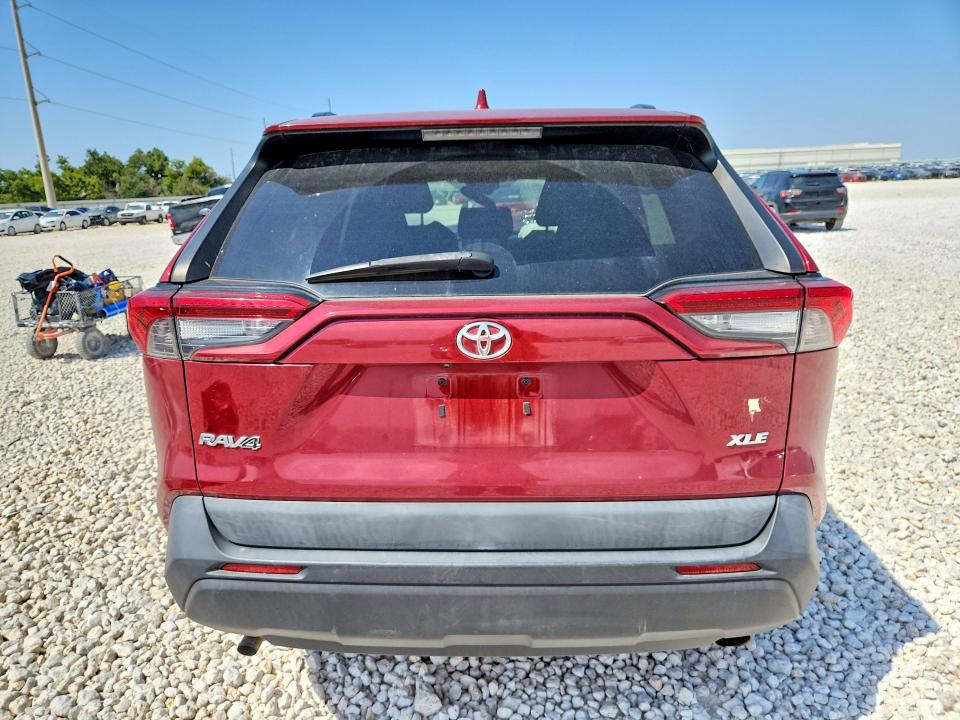 67560836 :رقم المزاد ، 2T3W1RFV2KC013086 vin ، 2019 Toyota Rav4 مزاد بيع