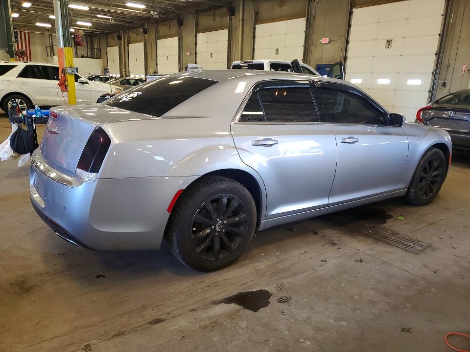 Продаж на аукціоні авто 2017 Chrysler 300, vin: 2C3CCARG0HH534976, номер лоту: 68998406
