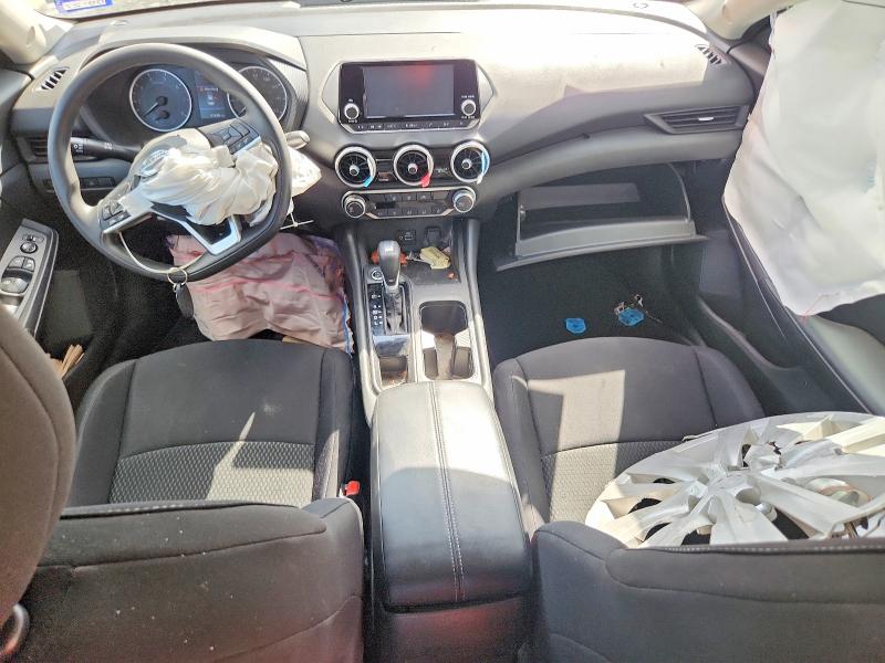 68243256 :رقم المزاد ، 3N1AB8BV8NY206219 vin ، 2022 Nissan Sentra مزاد بيع
