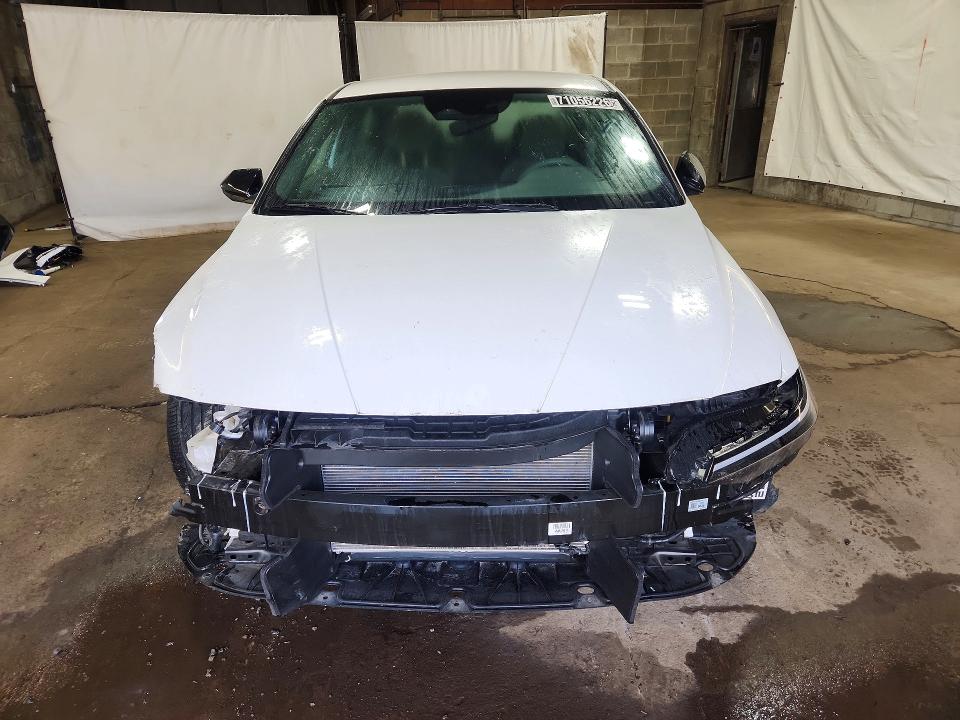 71056226 :رقم المزاد ، KMHLM4DG7TU121827 vin ، 2026 Hyundai Elantra مزاد بيع