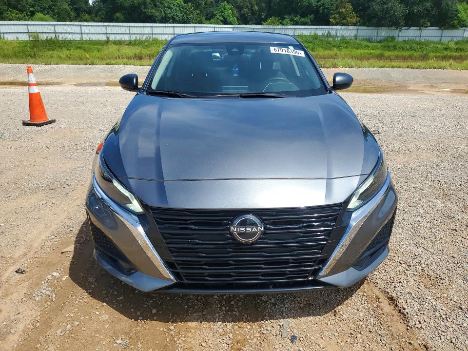 67010396 :رقم المزاد ، 1N4BL4BV9RN330404 vin ، 2024 Nissan Altima مزاد بيع