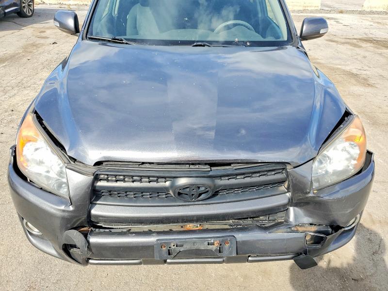 70271176 :رقم المزاد ، JTMRF4DV8B5042764 vin ، 2011 Toyota Rav4 مزاد بيع