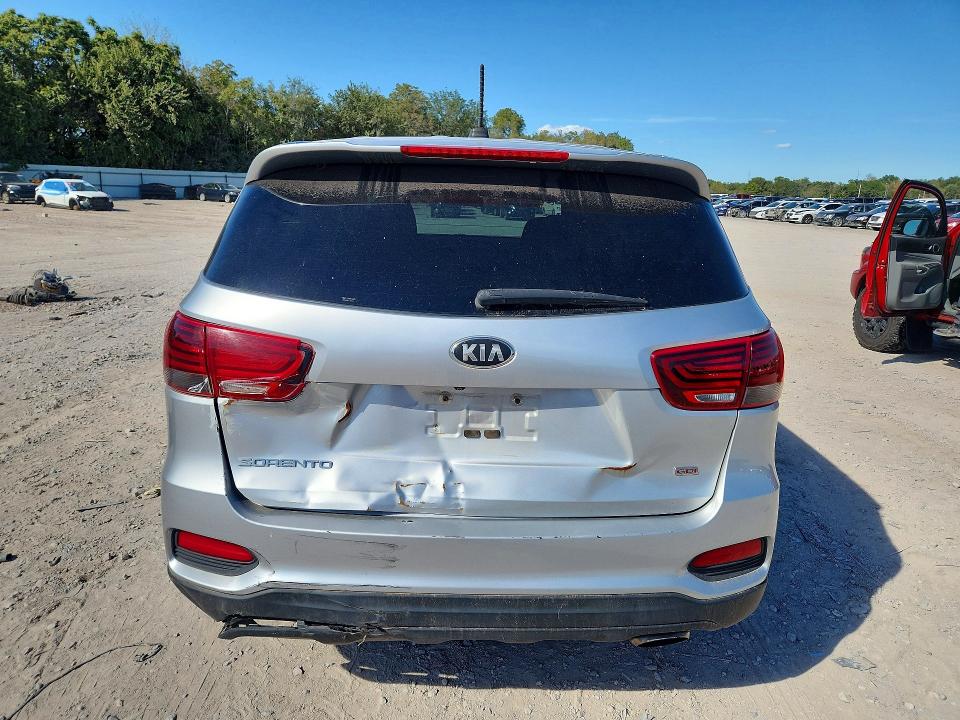2019 Kia Sorento მანქანა იყიდება აუქციონზე, vin: 5XYPG4A38KG554264, აუქციონის ნომერი: 69596006