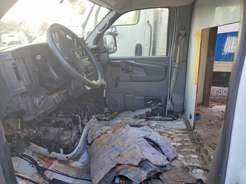 69063086 :رقم المزاد ، 1GB0G2CG4F1275779 vin ، 2015 Chevrolet Express G3500 مزاد بيع