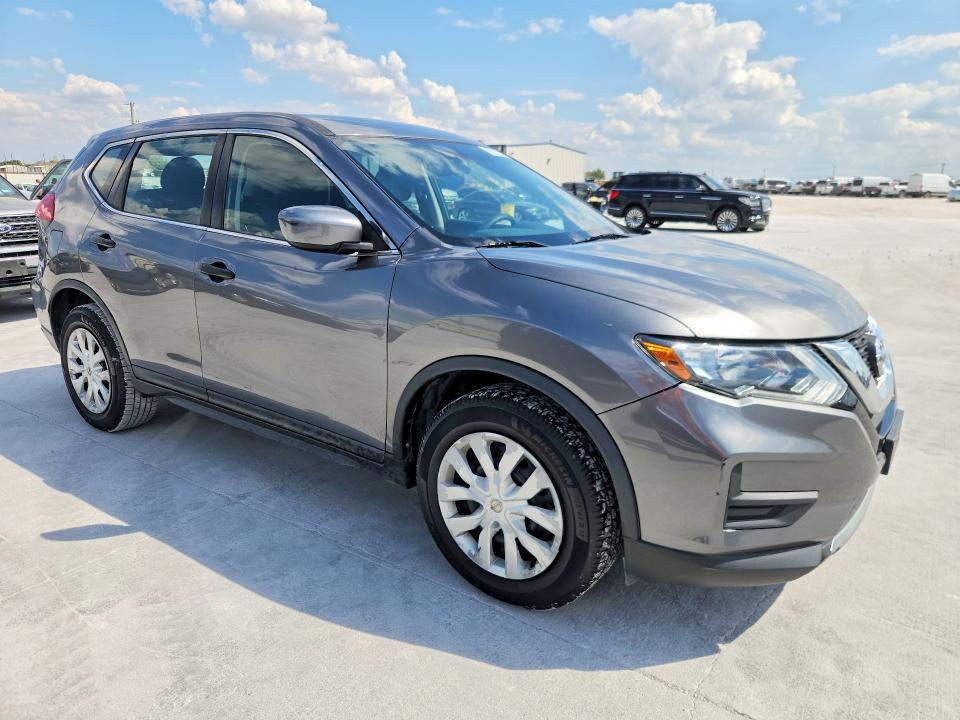 Продаж на аукціоні авто 2017 Nissan Rogue, vin: KNMAT2MT4HP569092, номер лоту: 67236576