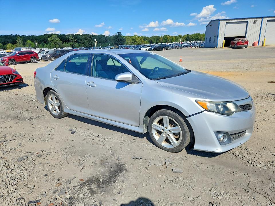 Продажа на аукционе авто 2014 Toyota Camry, vin: 4T1BF1FK5EU774388, номер лота: 69971046