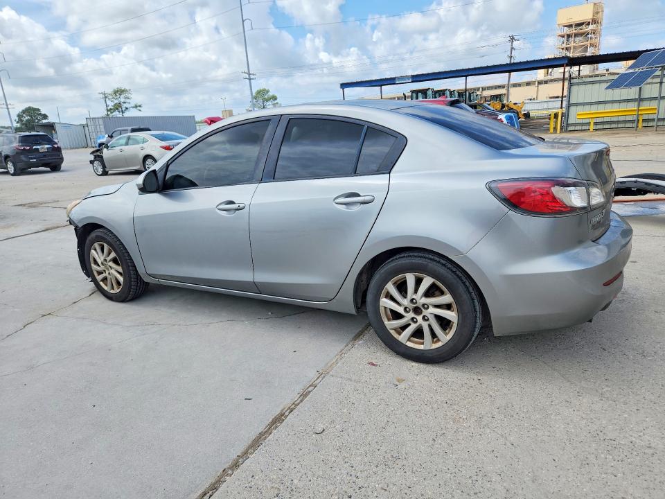 68824936 :رقم المزاد ، JM1BL1V70C1658010 vin ، 2012 Mazda 3 مزاد بيع