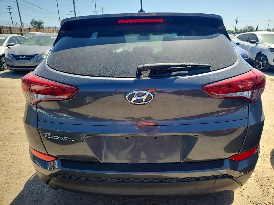 2017 Hyundai Tucson მანქანა იყიდება აუქციონზე, vin: KM8J23A45HU550098, აუქციონის ნომერი: 68663376
