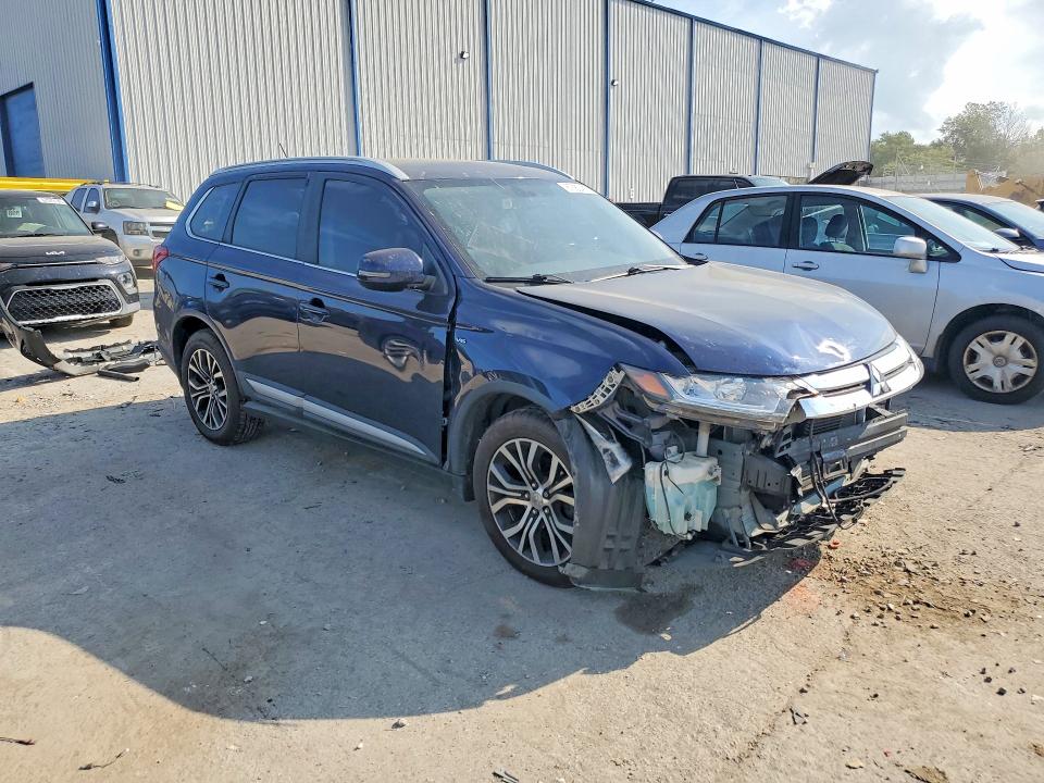 Продаж на аукціоні авто 2016 Mitsubishi Outlander, vin: JA4JZ4AX4GZ010320, номер лоту: 67882466