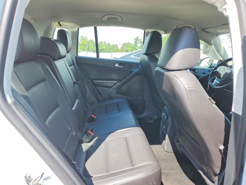 Aukcja sprzedaży 2016 Volkswagen Tiguan, vin: WVGAV7AX4GW529142, numer aukcji: 68410326