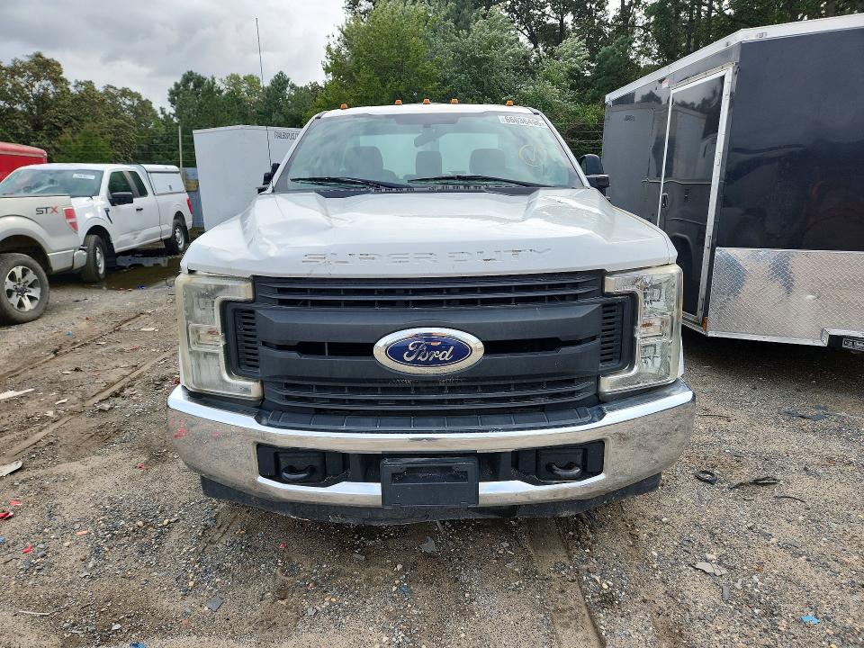 66636496 :رقم المزاد ، 1FDBF2A60HEB15018 vin ، 2017 Ford F250 مزاد بيع