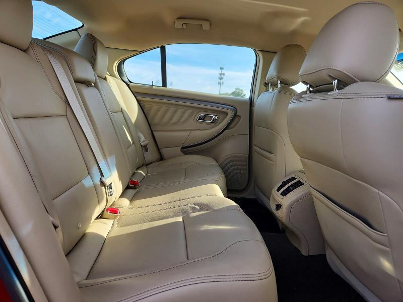 70373366 :رقم المزاد ، 1FAHP2E88DG173907 vin ، 2013 Ford Taurus مزاد بيع