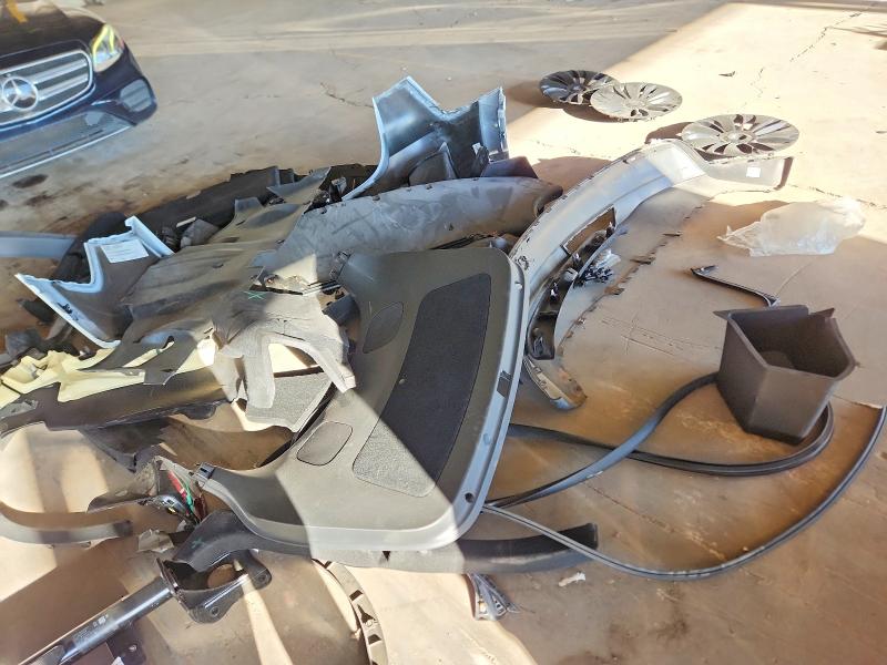 2022 Tesla Model Y მანქანა იყიდება აუქციონზე, vin: 7SAYGDEE9NA015776, აუქციონის ნომერი: 69393576