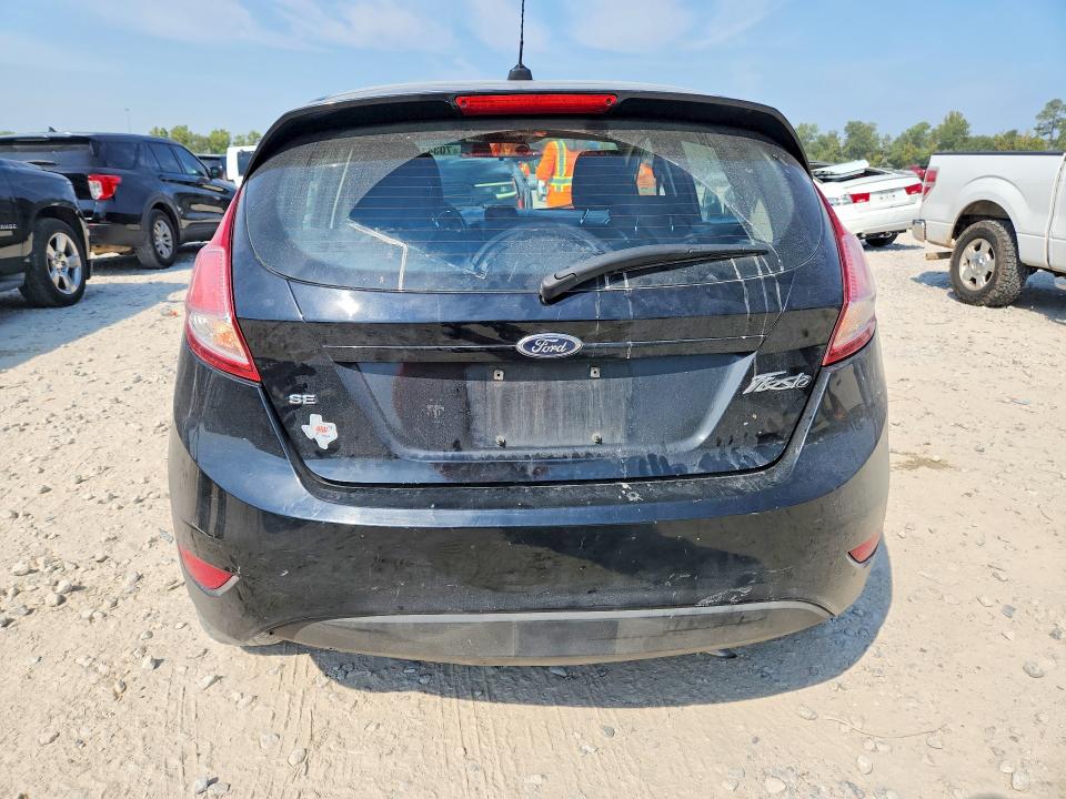 70341966 :رقم المزاد ، 3FADP4EJ3GM203760 vin ، 2016 Ford Fiesta مزاد بيع
