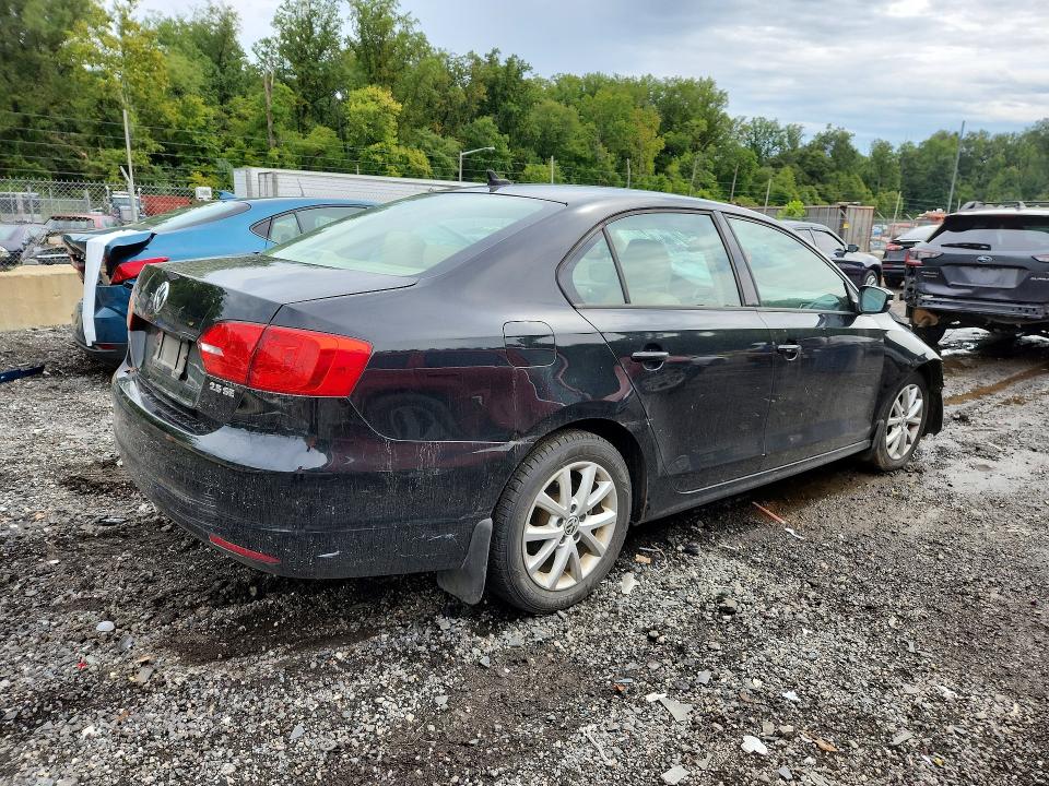Продаж на аукціоні авто 2012 Volkswagen Jetta, vin: 3VWBP7AJ9CM385528, номер лоту: 68277436