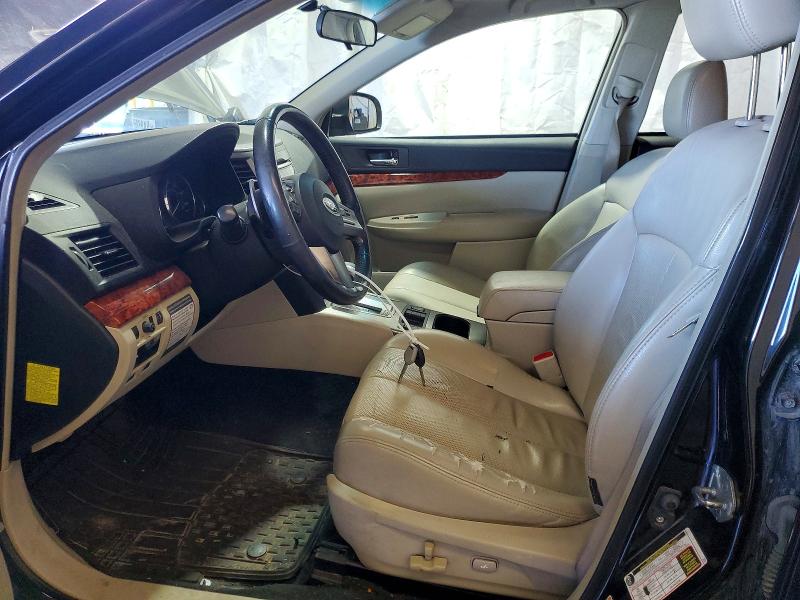 68980596 :رقم المزاد ، 4S3BMBK65B3216339 vin ، 2011 Subaru Legacy مزاد بيع