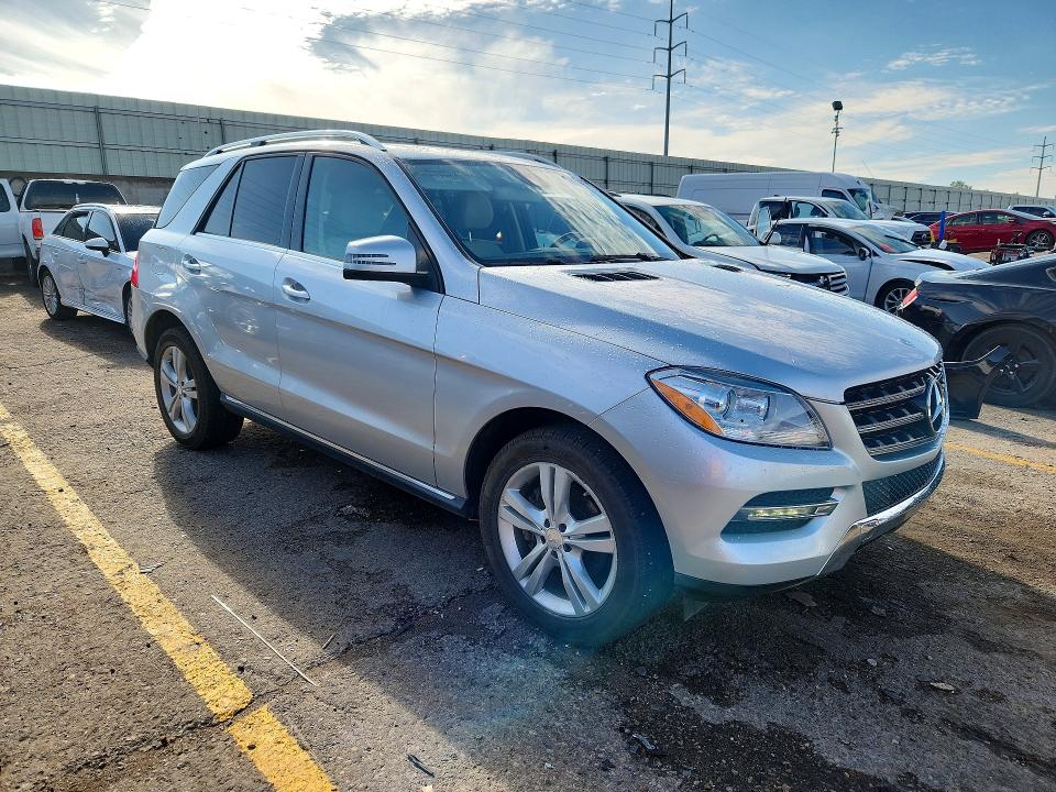 Продажа на аукционе авто 2013 Mercedes-benz Ml, vin: 4JGDA5HB4DA130831, номер лота: 69508106