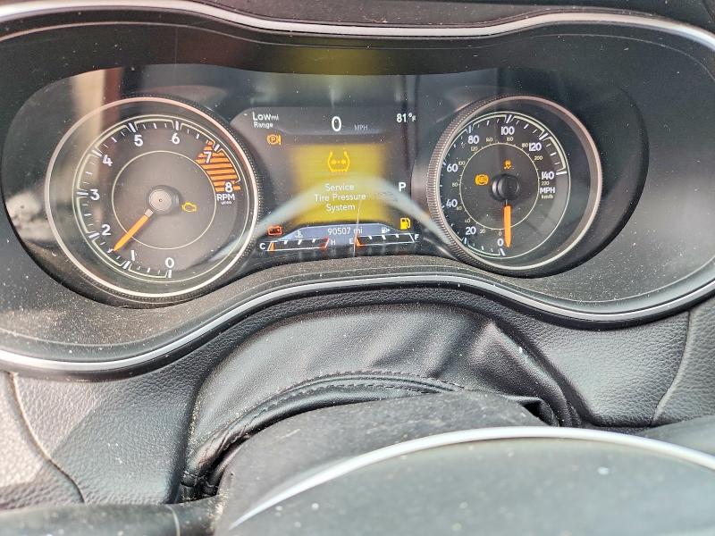 67858496 :رقم المزاد ، 1C4PJMDX2KD412443 vin ، 2019 Jeep Cherokee مزاد بيع