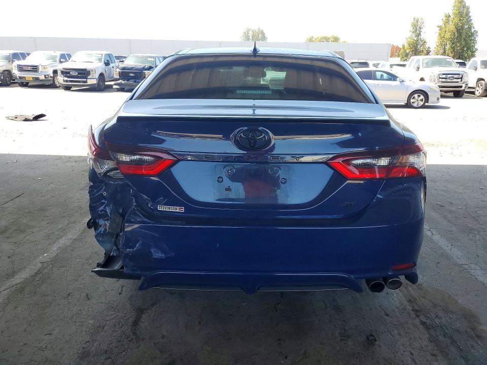Продажа на аукционе авто 2023 Toyota Camry, vin: 4T1T11AK2PU126973, номер лота: 69003126