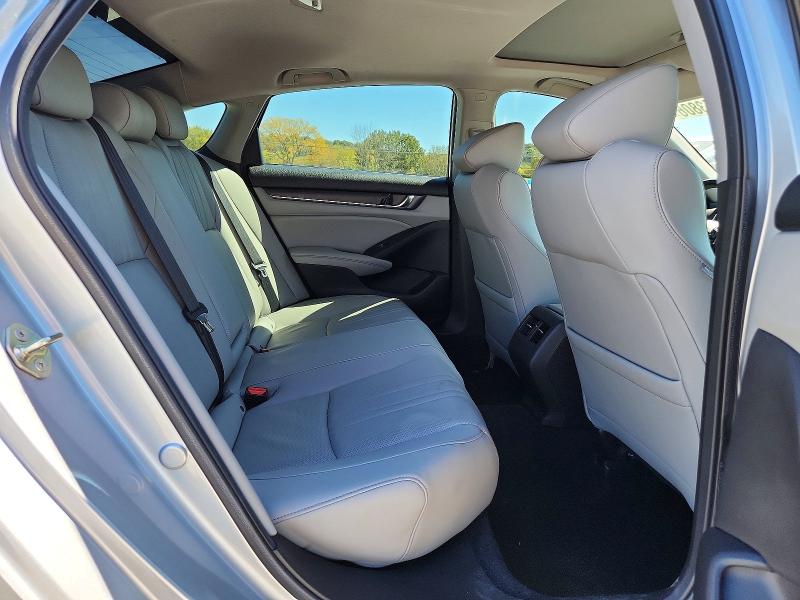 71053806 :رقم المزاد ، 1HGCV1F53KA098026 vin ، 2019 Honda Accord مزاد بيع