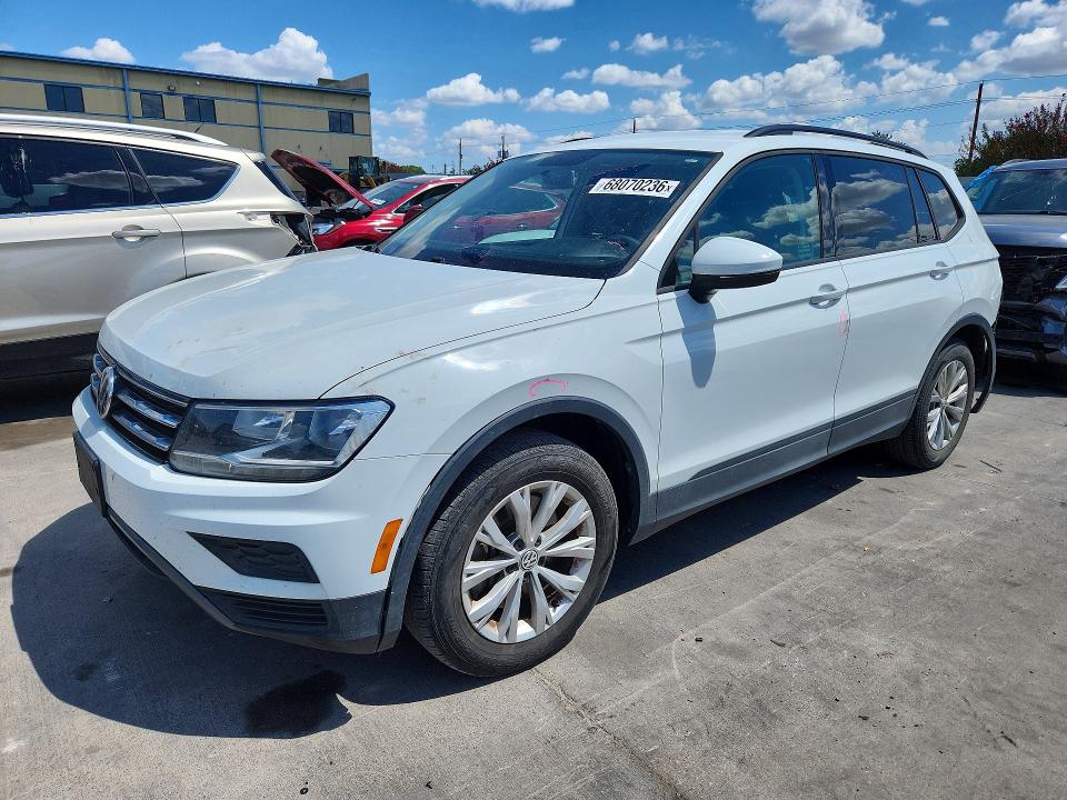 Продажа на аукционе авто 2019 Volkswagen Tiguan, vin: 3VV1B7AX8KM199108, номер лота: 68070236