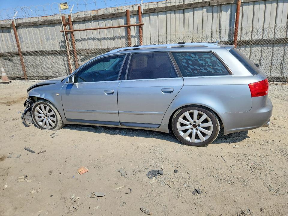 2005 Audi A4 მანქანა იყიდება აუქციონზე, vin: WAUKF68E15A436610, აუქციონის ნომერი: 70557506