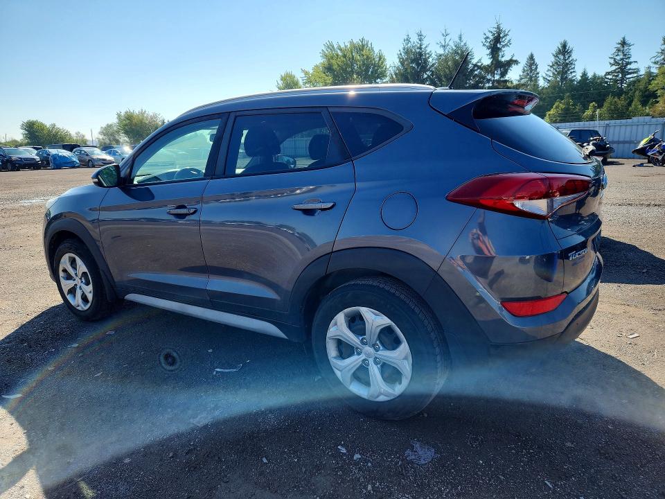 2017 Hyundai Tucson მანქანა იყიდება აუქციონზე, vin: KM8J33A44HU427891, აუქციონის ნომერი: 66035186