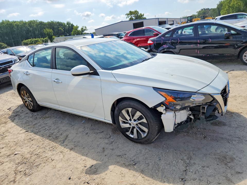 Продаж на аукціоні авто 2022 Nissan Altima, vin: 1N4BL4BV2NN328536, номер лоту: 68721216