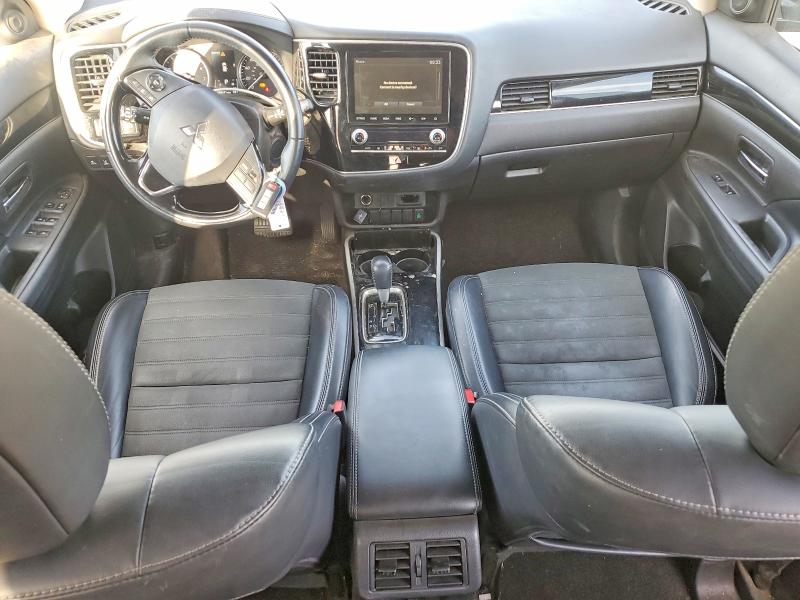 2020 Mitsubishi Outlander მანქანა იყიდება აუქციონზე, vin: JA4AZ3A31LZ044393, აუქციონის ნომერი: 69554856