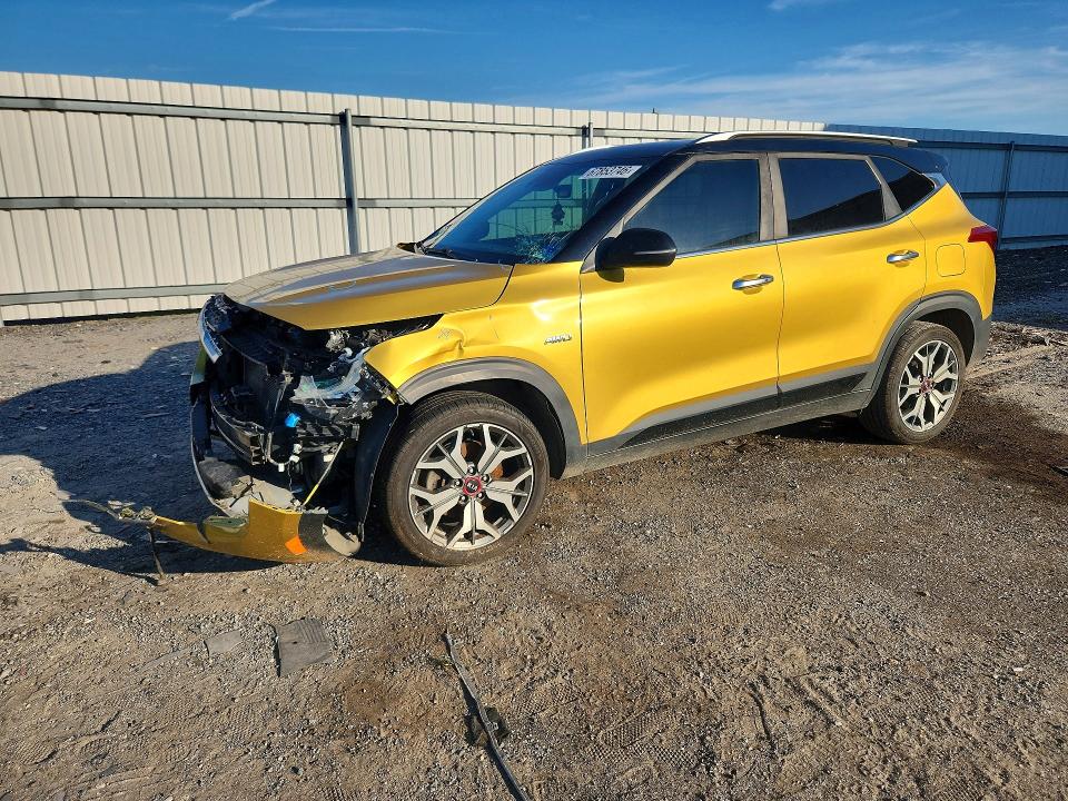 67853746 :رقم المزاد ، KNDETCA2XM7060055 vin ، 2021 Kia Seltos مزاد بيع
