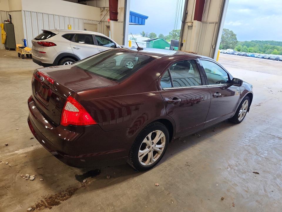 Продажа на аукционе авто 2012 Ford Fusion, vin: 3FAHP0HAXCR180688, номер лота: 67485166