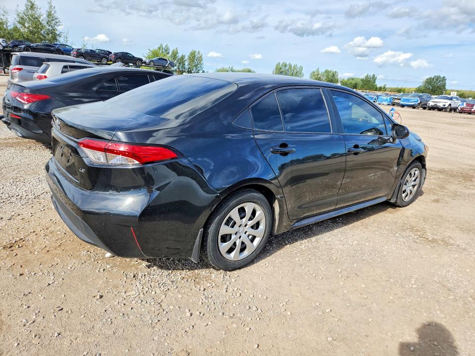 66289846 :رقم المزاد ، 5YFBPMBE3MP245200 vin ، 2021 Toyota Corolla مزاد بيع