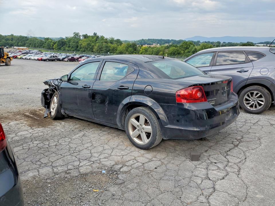 67552836 :رقم المزاد ، 1C3CDZAB0DN552035 vin ، 2013 Dodge Avenger مزاد بيع