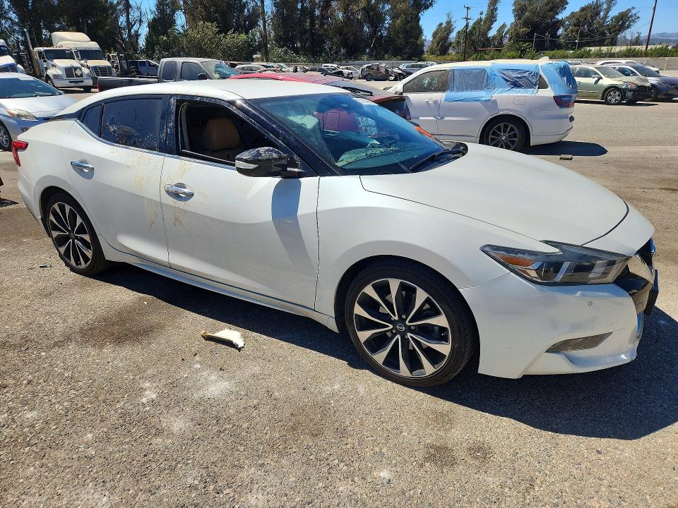 Auction sale of the 2018 Nissan Maxima, vin: 1N4AA6AP6JC387305, lot number: 67338966