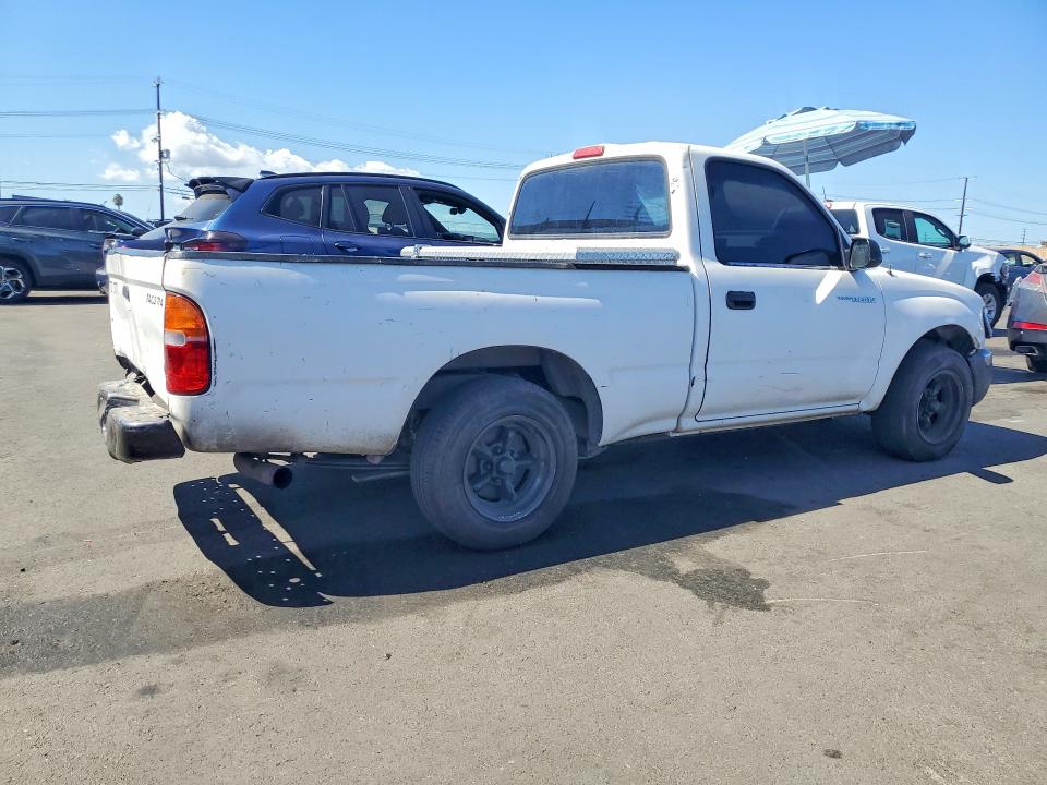 2000 Toyota Tacoma მანქანა იყიდება აუქციონზე, vin: 5TENL42N9YZ713357, აუქციონის ნომერი: 70682476