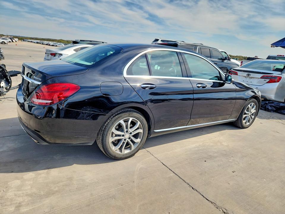 Aukcja sprzedaży 2015 Mercedes-benz C, vin: 55SWF4KB1FU027389, numer aukcji: 70476096
