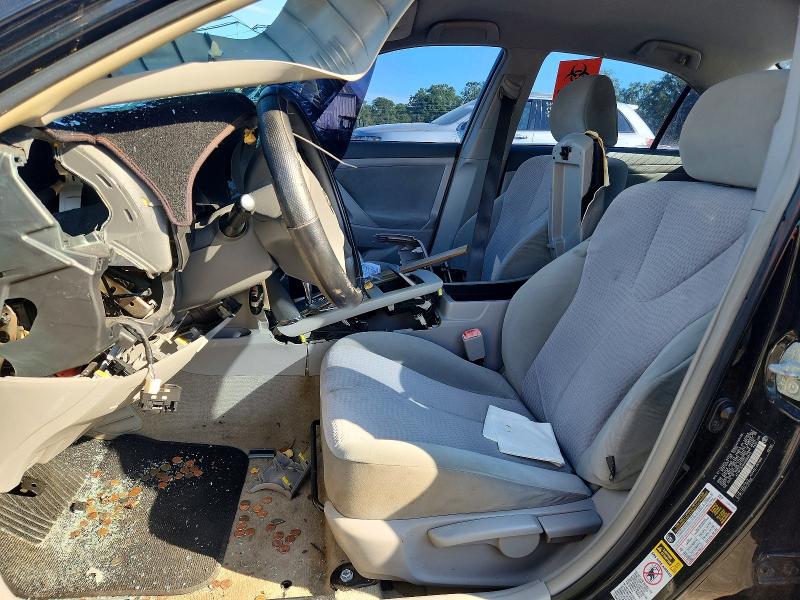 70112306 :رقم المزاد ، 4T1BF3EKXAU089813 vin ، 2010 Toyota Camry مزاد بيع