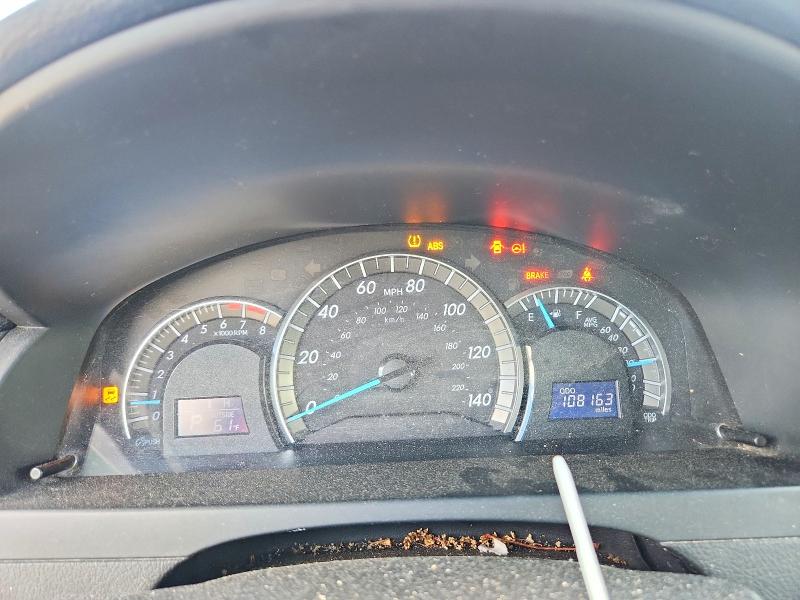 2014 Toyota Camry მანქანა იყიდება აუქციონზე, vin: 4T1BF1FK0EU361214, აუქციონის ნომერი: 70052386