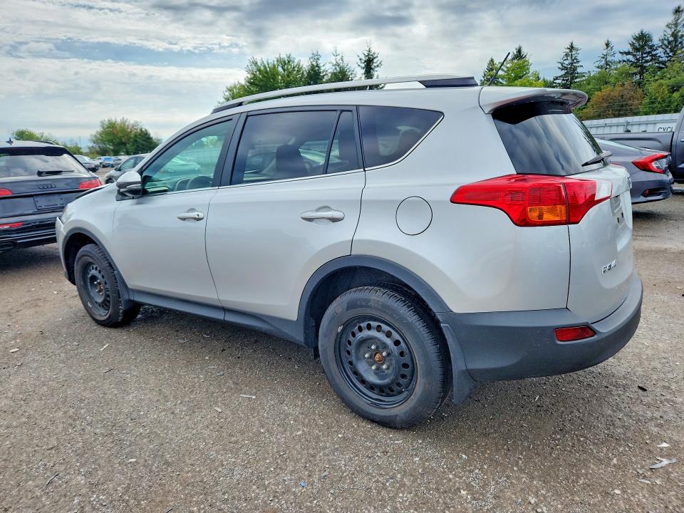67070246 :رقم المزاد ، 2T3BFREV9FW368844 vin ، 2015 Toyota Rav4 مزاد بيع
