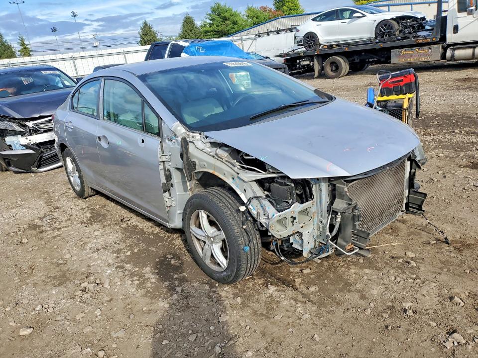70840646 :رقم المزاد ، 19XFB2F59FE043691 vin ، 2015 Honda Civic مزاد بيع