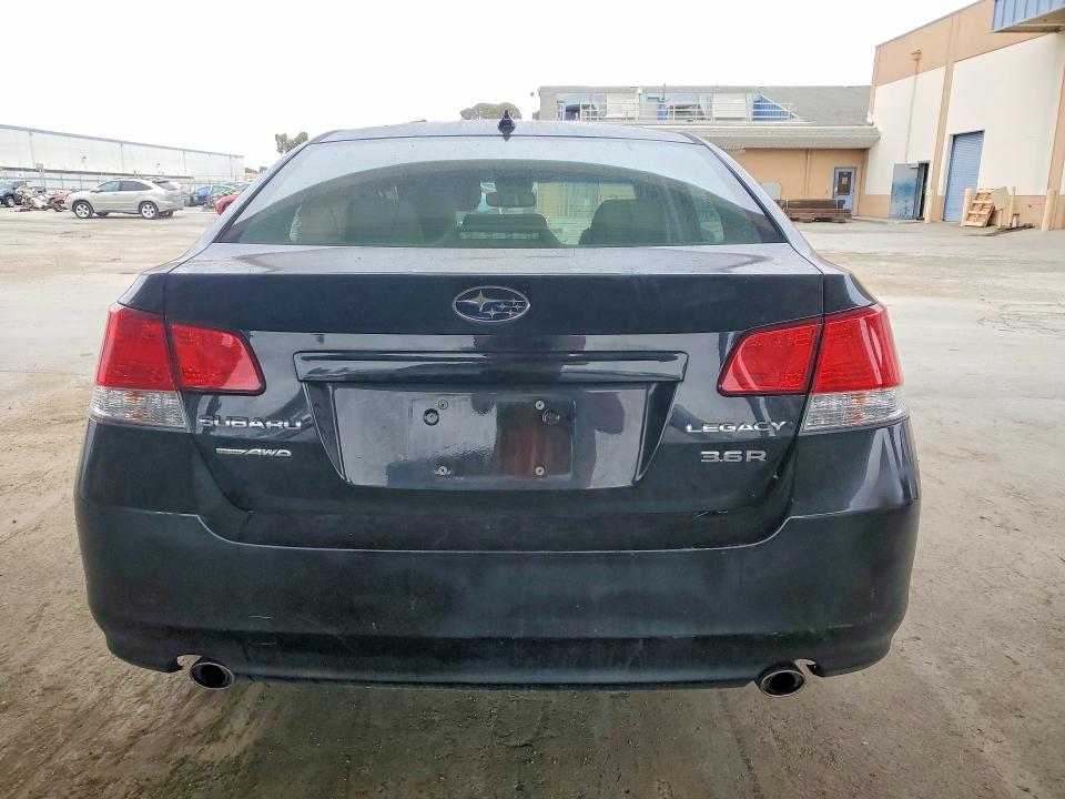 69728726 :رقم المزاد ، 4S3BMDK67D2020181 vin ، 2013 Subaru Legacy مزاد بيع