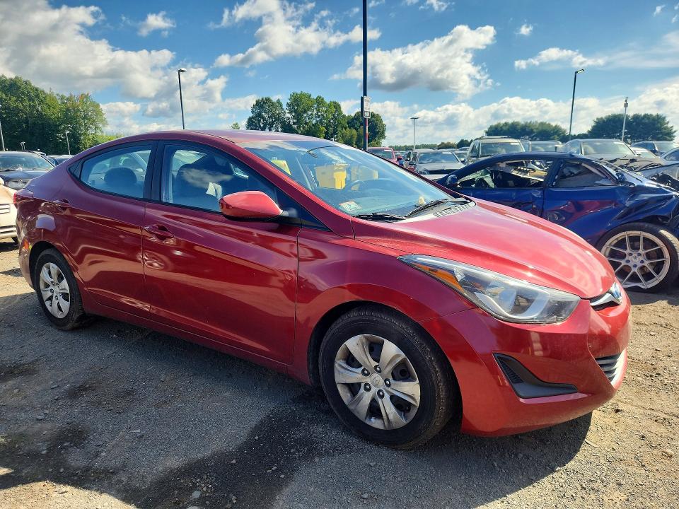 Aukcja sprzedaży 2016 Hyundai Elantra, vin: 5NPDH4AE8GH739223, numer aukcji: 67647046