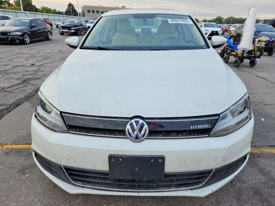 2014 Volkswagen Jetta მანქანა იყიდება აუქციონზე, vin: 3VW637AJ4EM214587, აუქციონის ნომერი: 68847926