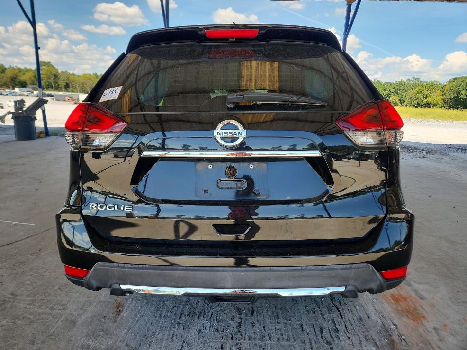 68561176 :رقم المزاد ، 5N1AT2MT8JC769515 vin ، 2018 Nissan Rogue مزاد بيع