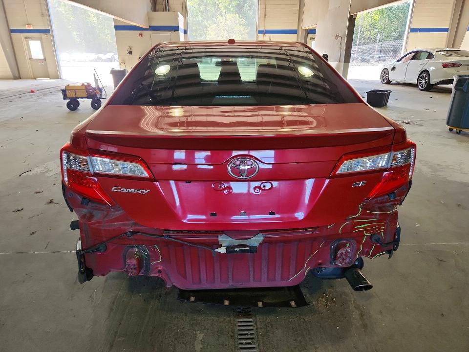 2014 Toyota Camry მანქანა იყიდება აუქციონზე, vin: 4T1BF1FK8EU764616, აუქციონის ნომერი: 69708076