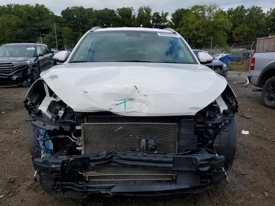 69260916 :رقم المزاد ، KM8J33A47JU758647 vin ، 2018 Hyundai Tucson مزاد بيع