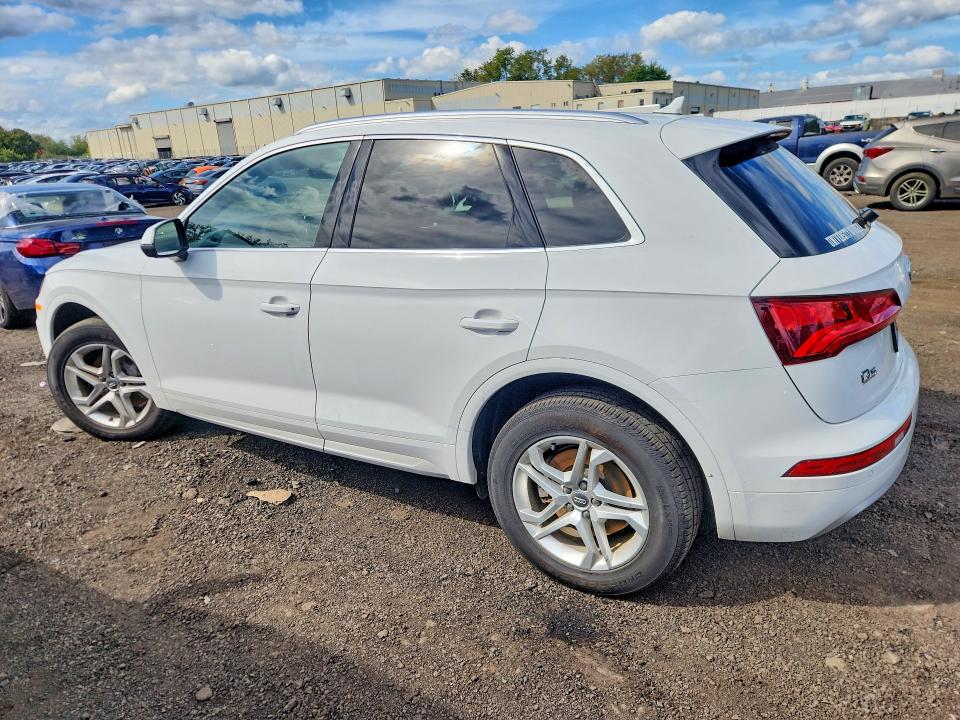 69792576 :رقم المزاد ، WA1BNAFY7J2168232 vin ، 2018 Audi Q5 مزاد بيع