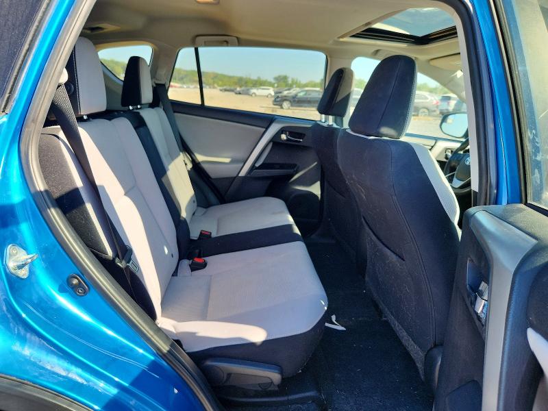 Продаж на аукціоні авто 2016 Toyota Rav4, vin: 2T3RFREV2GW507986, номер лоту: 67089566