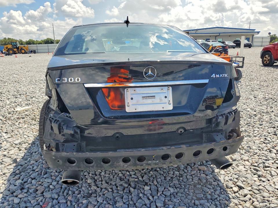 67996346 :رقم المزاد ، WDDGF8BB8BR165227 vin ، 2011 Mercedes-benz C مزاد بيع