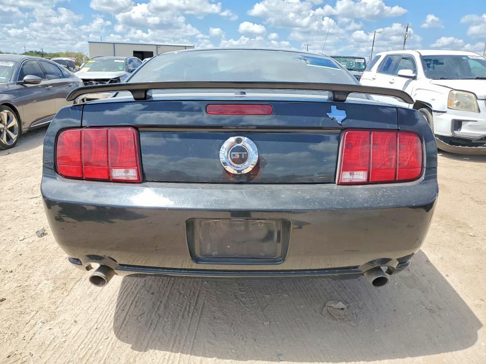 2007 Ford Mustang მანქანა იყიდება აუქციონზე, vin: 1ZVHT82H175224982, აუქციონის ნომერი: 67455926